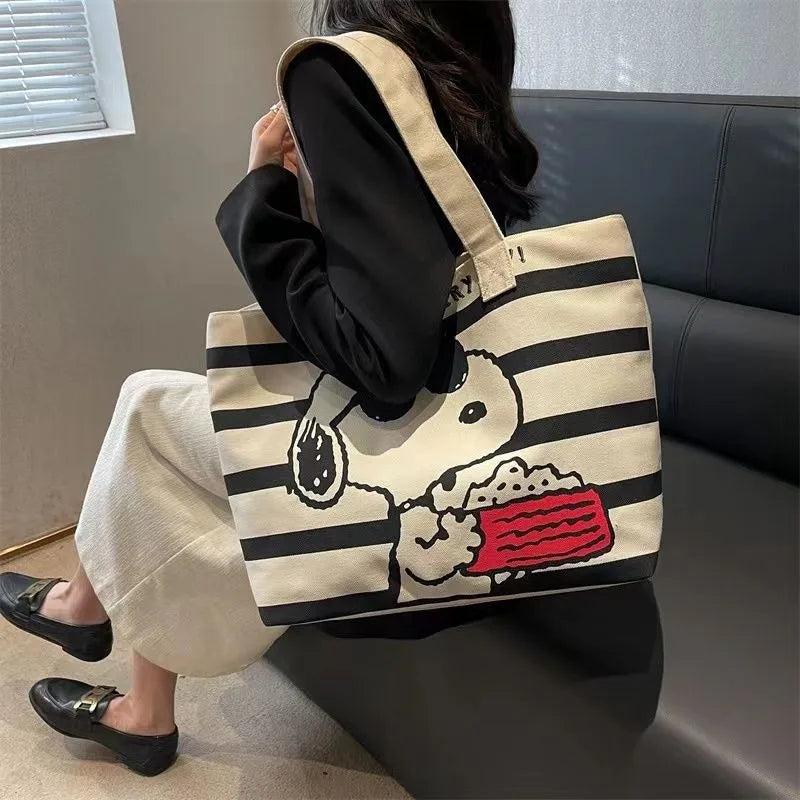 Miniso Snoopy student cartoon large-capacity tote bag new versatile printed mommy bag portable shoulder shopping bag canvas bag